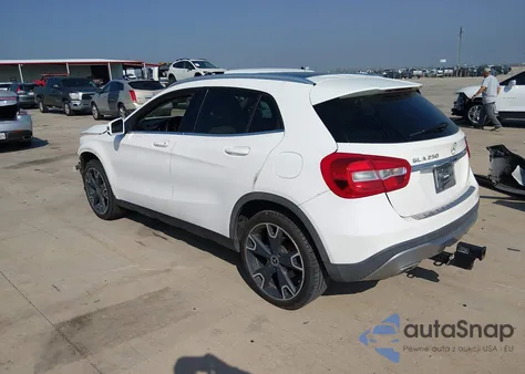 2019 Mercedes-Benz Gla 250 z USA, uszkodzony, nr VIN WDCTG4EBXKU012768